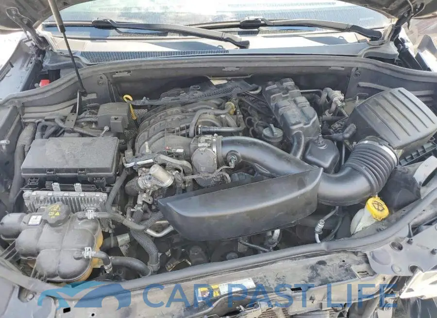 1C4RJFBG8JC262933# 12