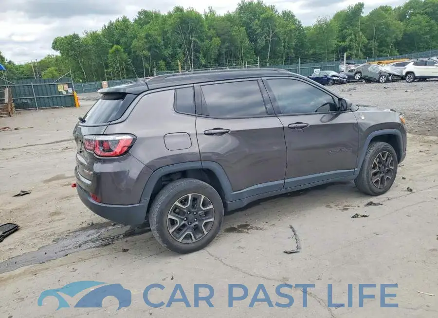 3C4NJDDB2JT115418# 3