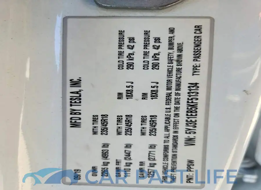 5YJ3E1EB5KF513134# 12