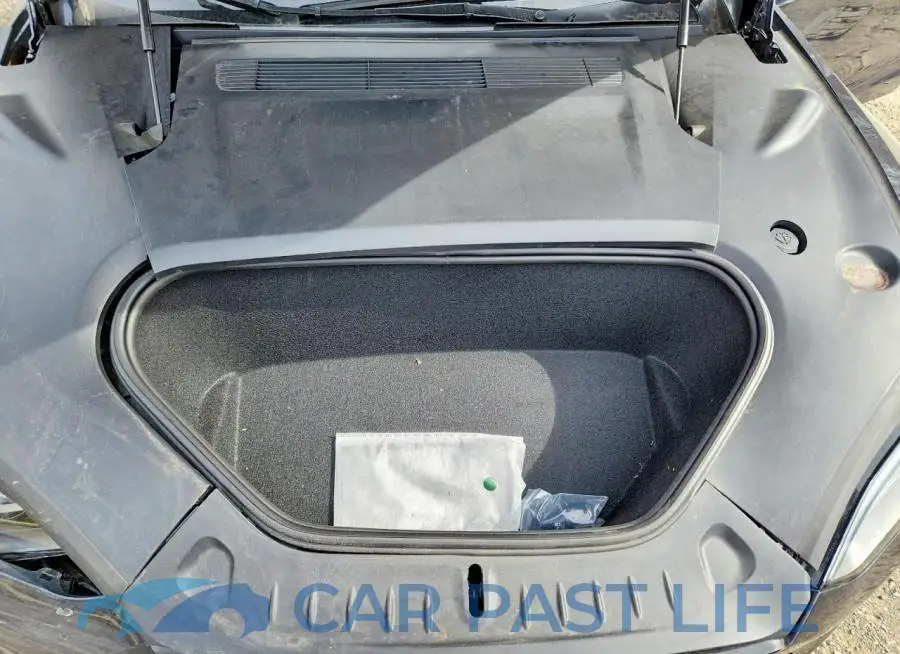 5YJSA1E52PF530014# 11