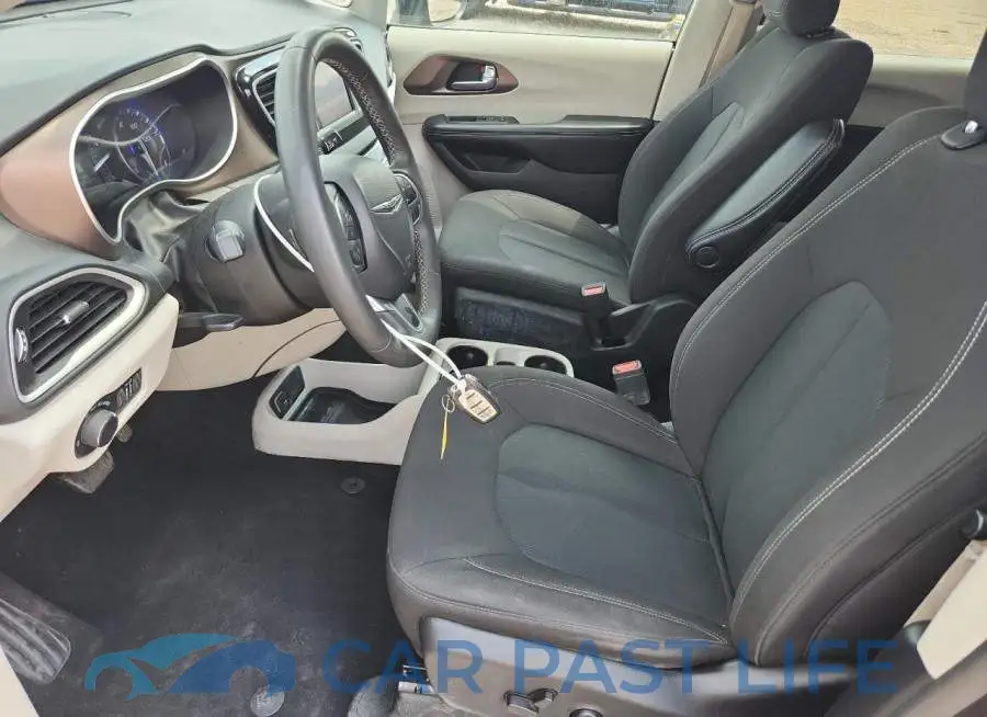 2C4RC1CGXNR223088# 7