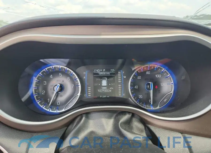 2C4RC1CGXNR223088# 9