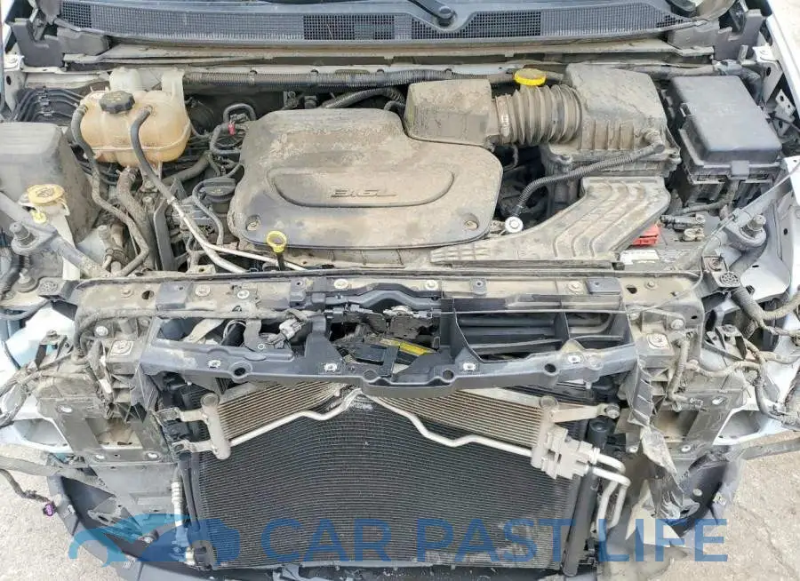 2C4RC1DG0LR157551# 11