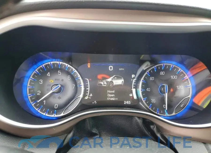 2C4RC1EG2HR584932# 9