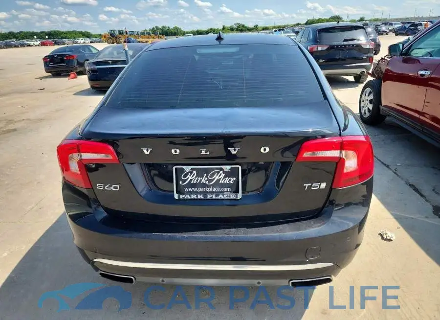 LYV402HM3HB126971# 6