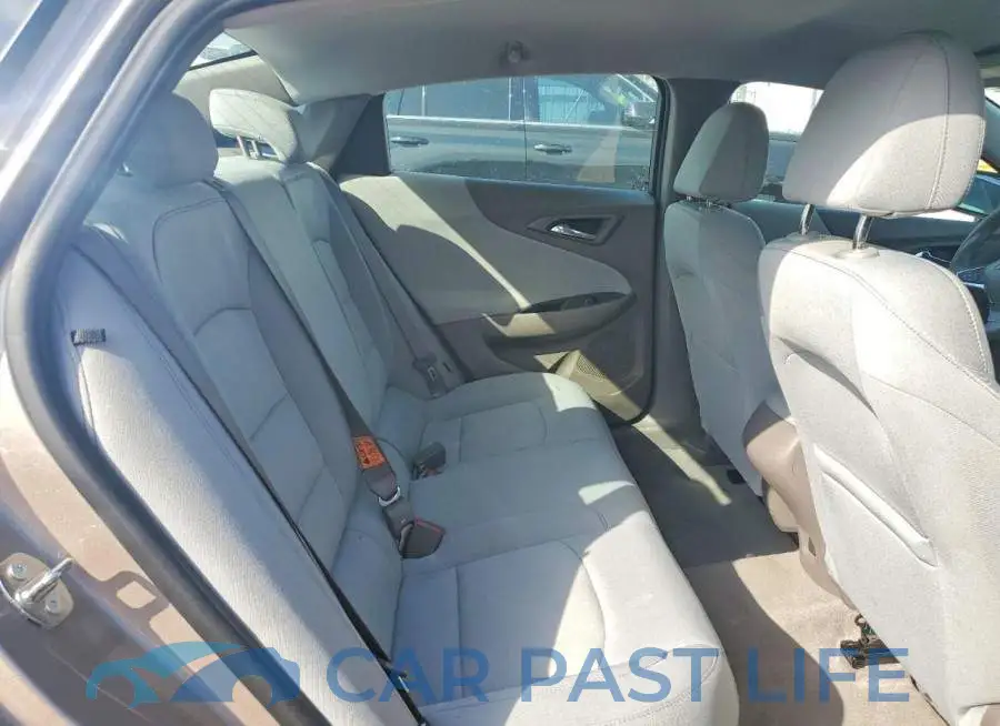 1G1ZB5ST8PF183492# 10