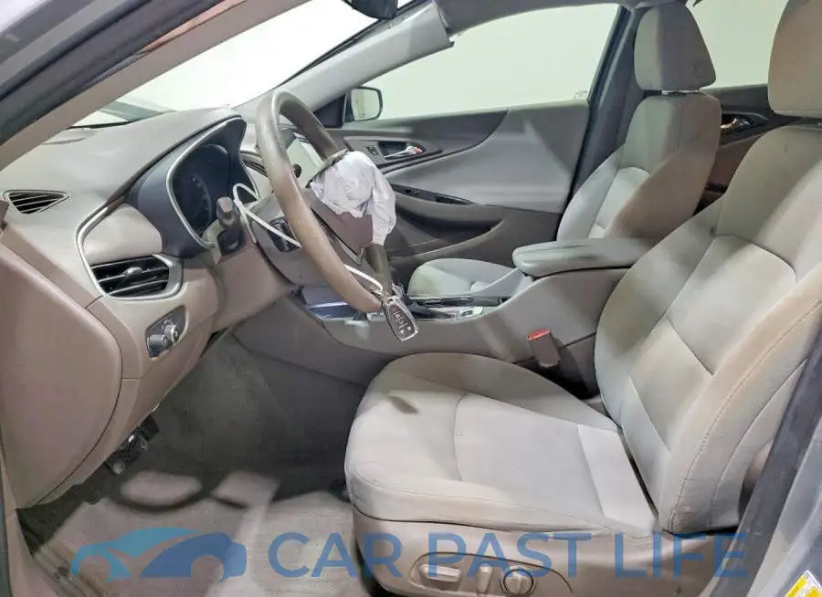 1G1ZD5ST6PF129487# 7
