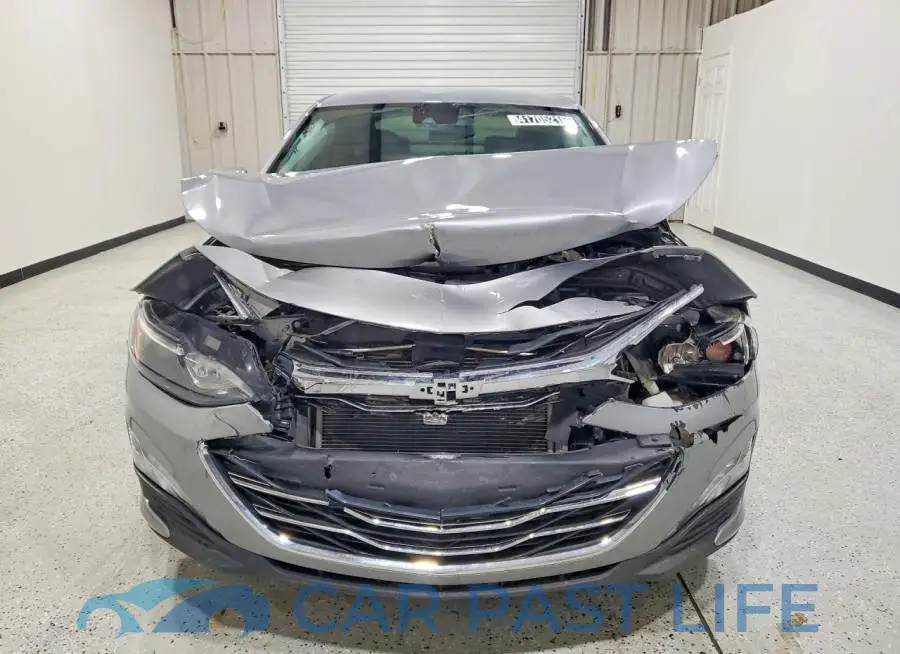 1G1ZD5ST6PF129487# 5