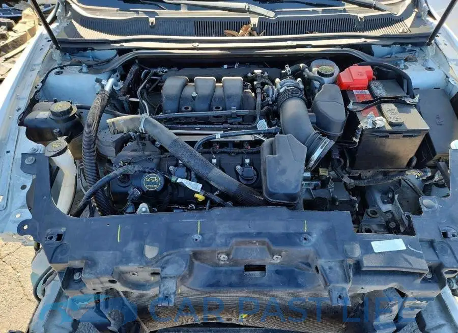 1FAHP2D81JG127087# 11