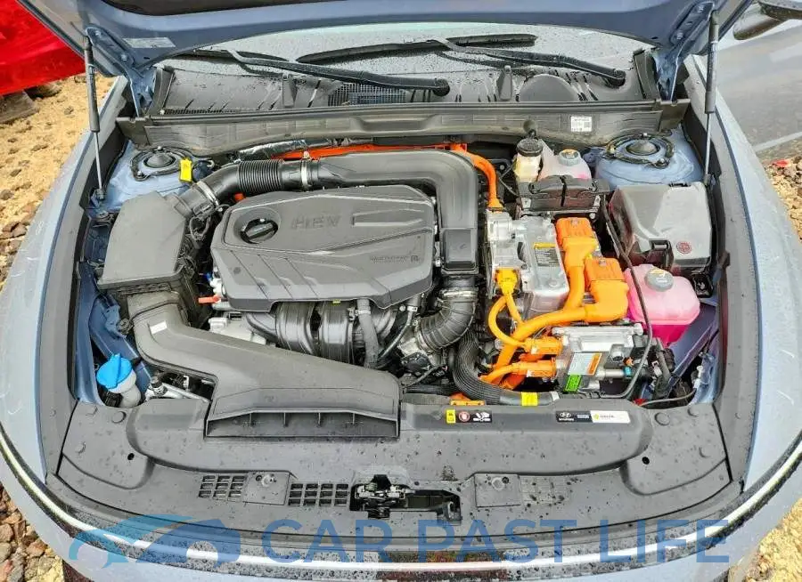 KMHL24JJ1TA145175# 11