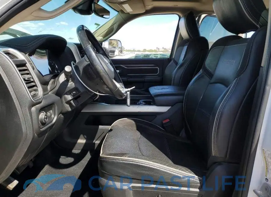 3C63R3JL5KG715763# 7