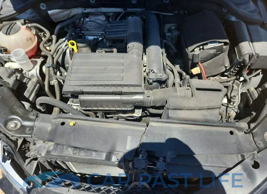 3VW2B7AJ2HM216330# 11