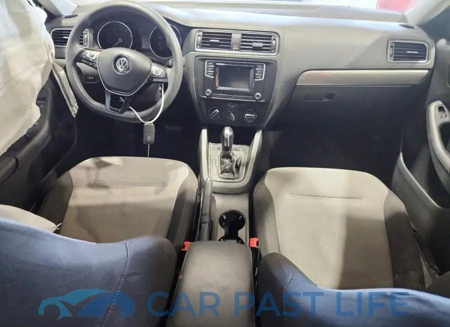3VW2B7AJ4HM300858# 8