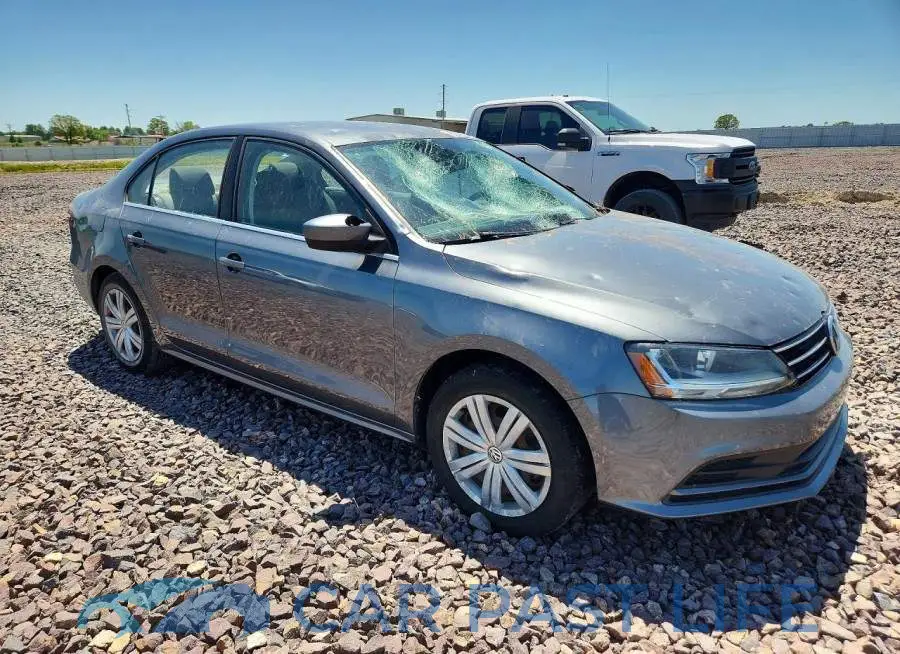 3VW2B7AJ5HM399416# 4