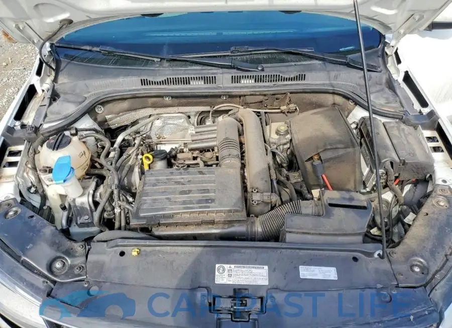3VW2B7AJ9HM225641# 11