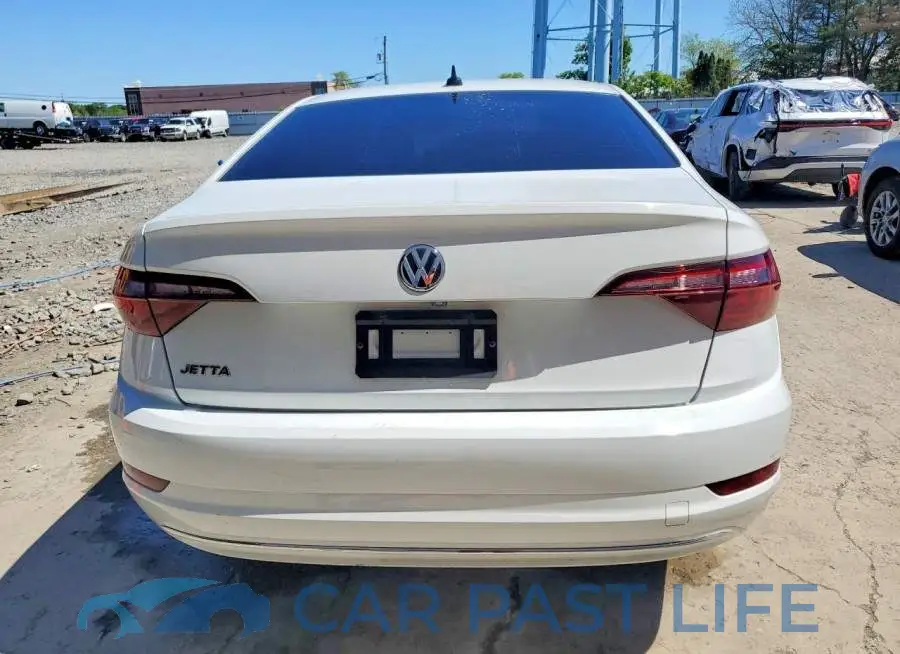 3VWC57BU3MM018242# 6
