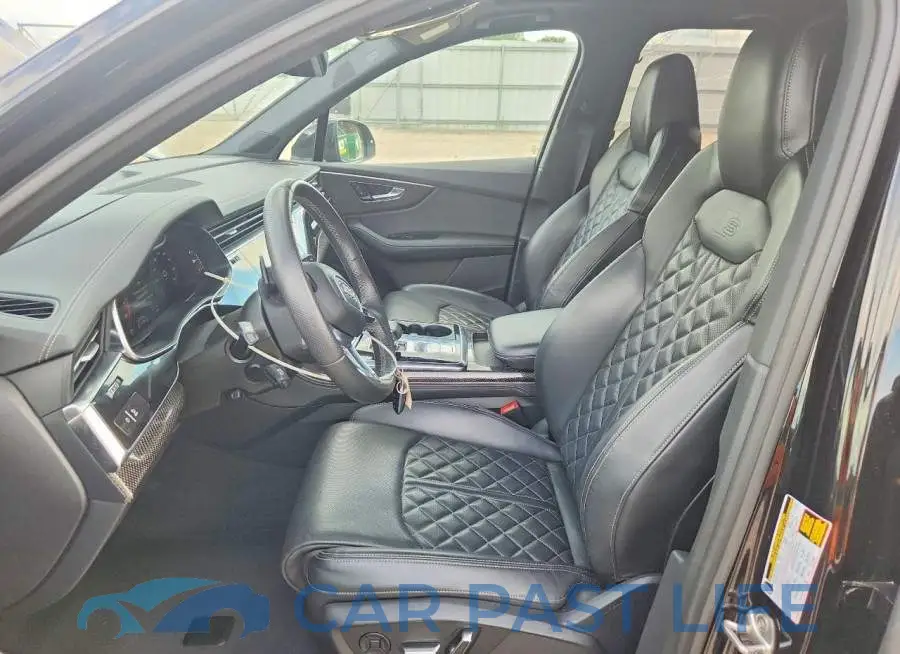 WA1VWBF7XPD019074# 7