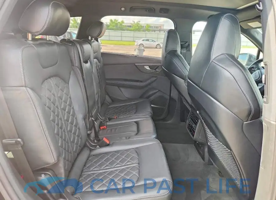 WA1VWBF7XPD019074# 11