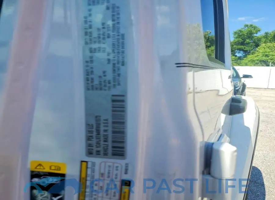 1C4HJXEN4MW601573# 12