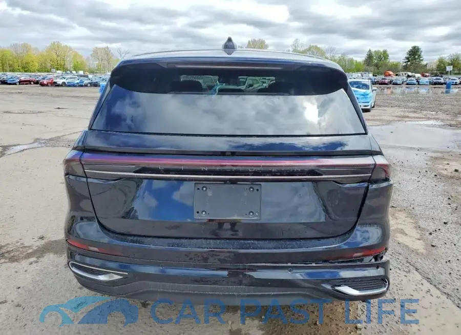 5LMPJ8J48SJ920928# 6