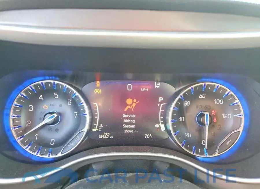 2C4RC1BG5SR511209# 9