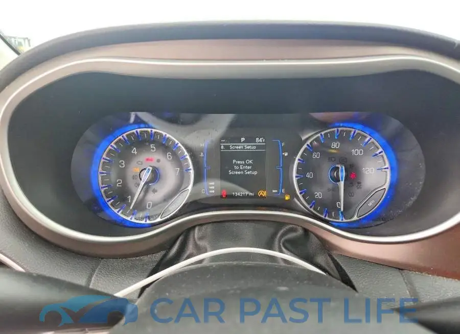 2C4RC1DG8MR555074# 9