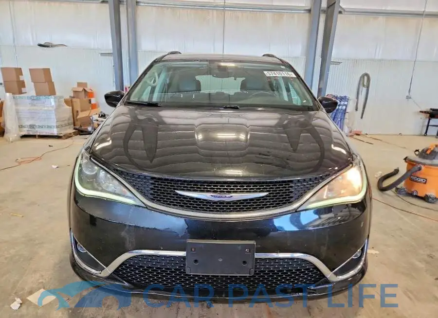 2C4RC1EG5HR588814# 5