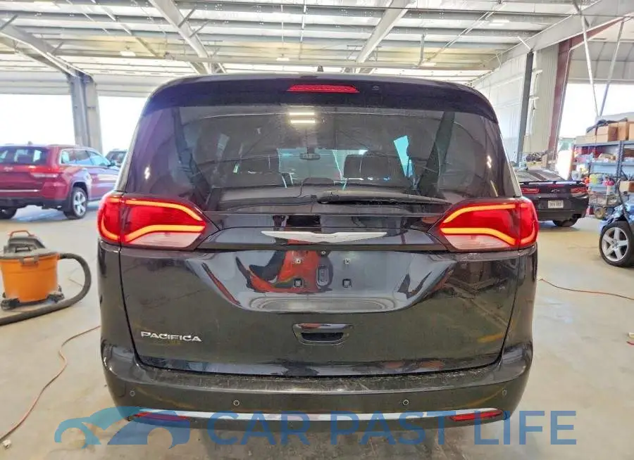2C4RC1EG5HR588814# 6