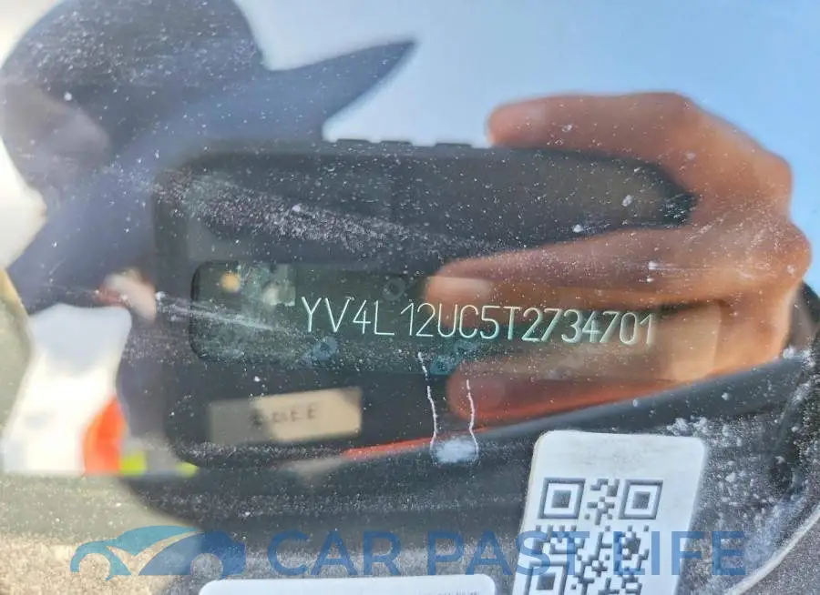 YV4L12UC5T2734701# 12