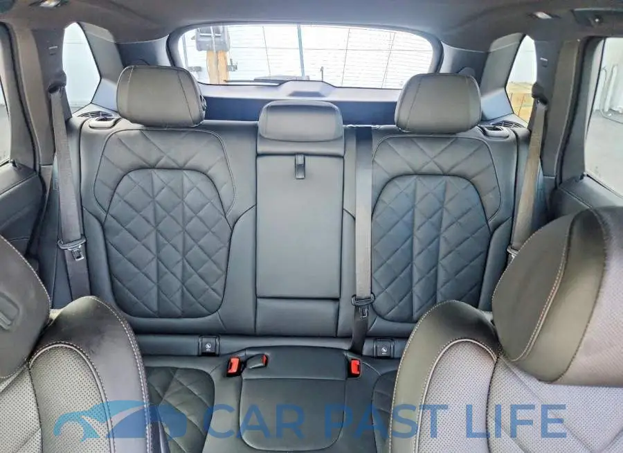 5UX13EU05T9249279# 10