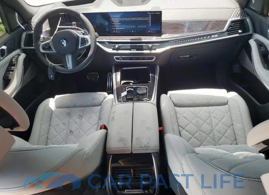 5UX23EU04T9343559# 8