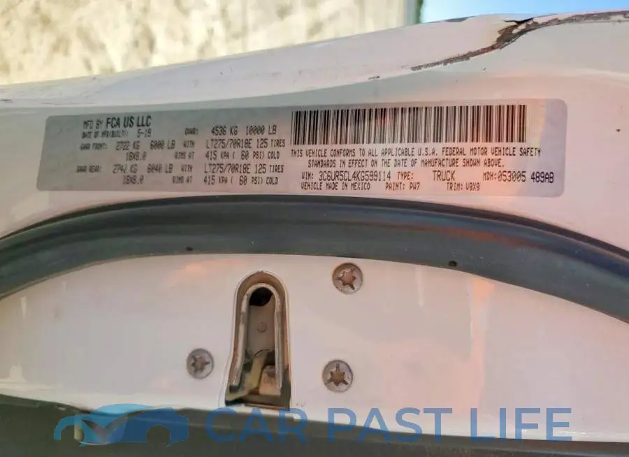 3C6UR5CL4KG599114# 13