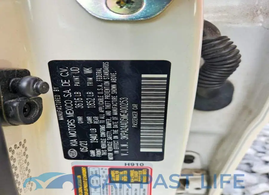 3KPA24AD5ME400253# 12