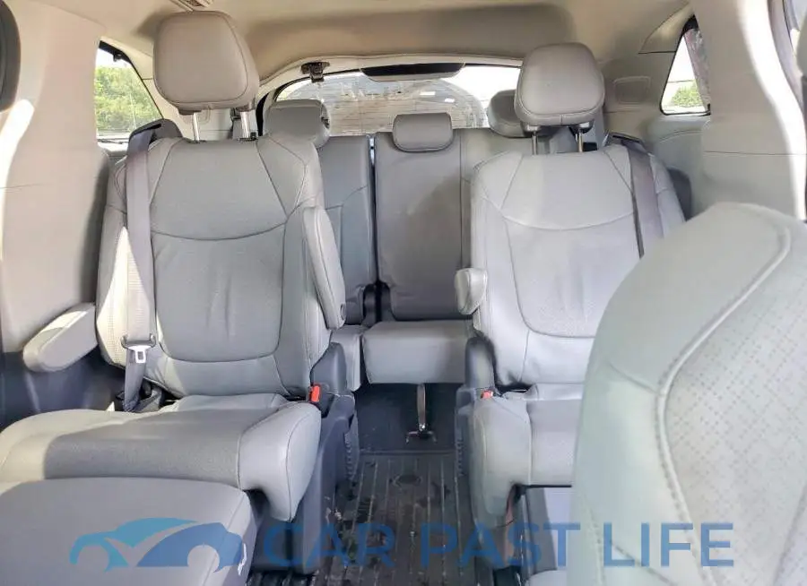 5TDZSKFC2RS122528# 10