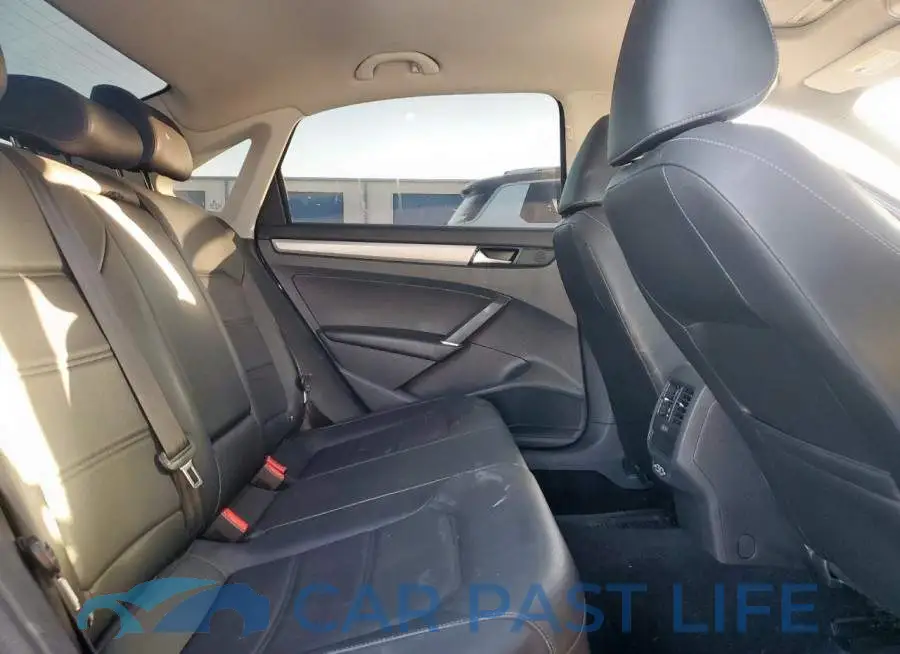 1VWSA7A39NC004137# 10