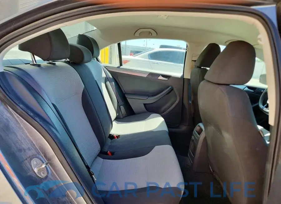 3VW2B7AJ0HM290118# 10