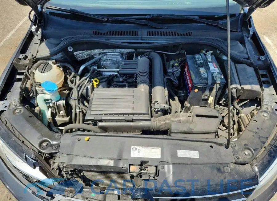 3VW2B7AJ0HM367652# 11