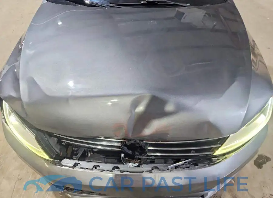 3VW2B7AJ2HM259792# 11