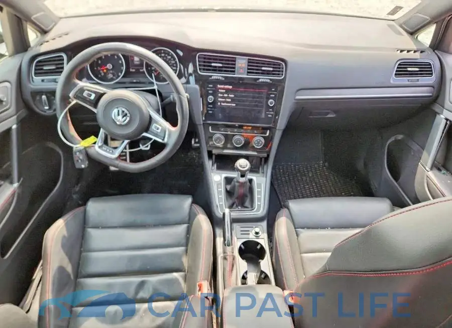 3VW5T7AU8LM008904# 8