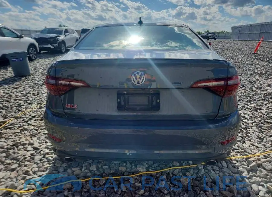 3VW5T7BU9MM039370# 6