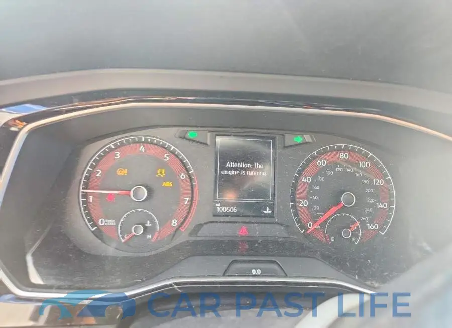 3VW5T7BU9MM039370# 9