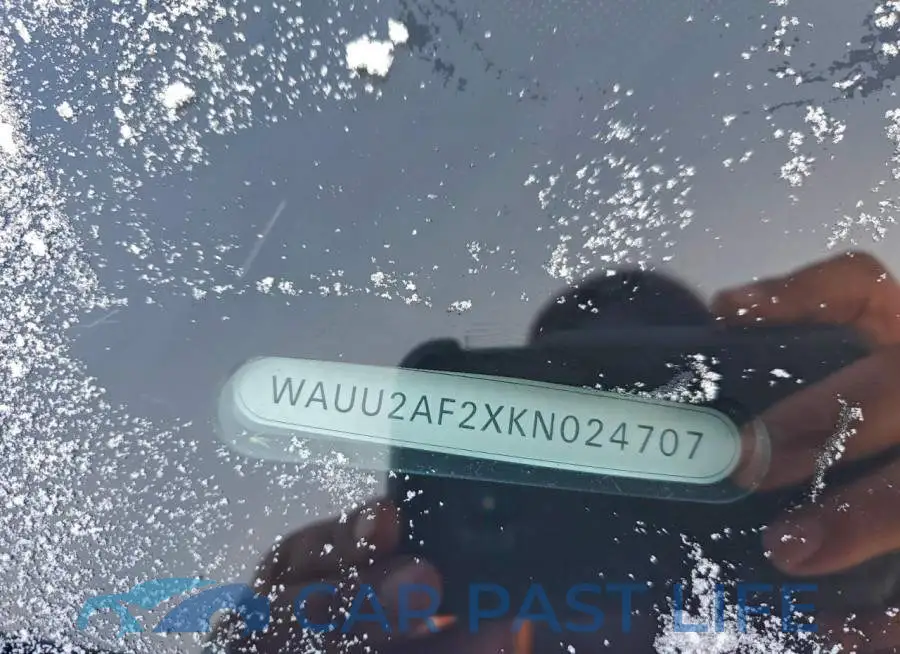 WAUU2AF2XKN024707# 12