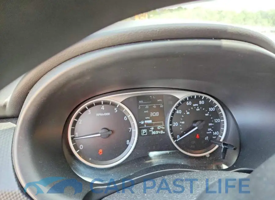 3N1CP5BV6RL549946# 9