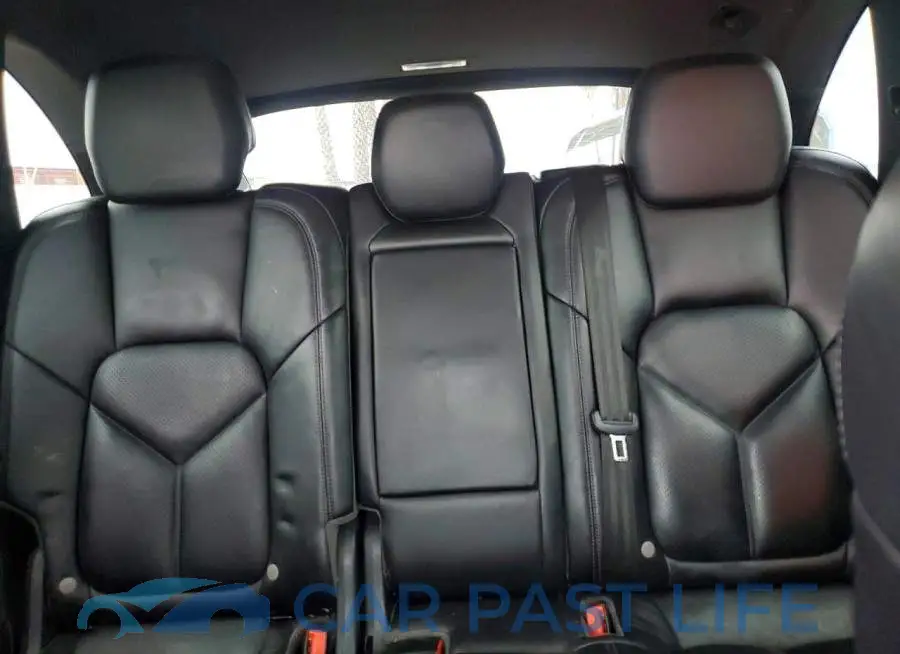 WP1AB2A20JLA61311# 10