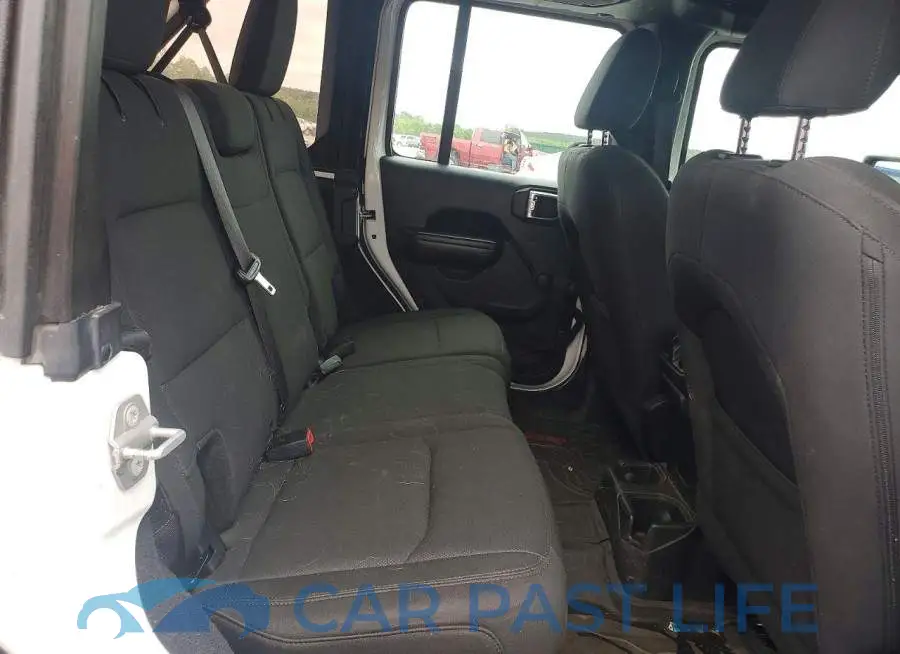 1C4HJXDG1JW151587# 10