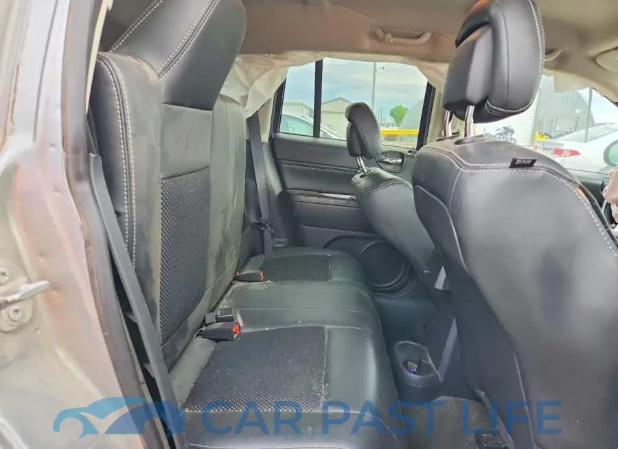 1C4NJDEB1HD171607# 10