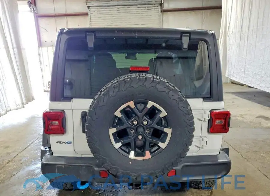 1C4RJXR6XRW292593# 6