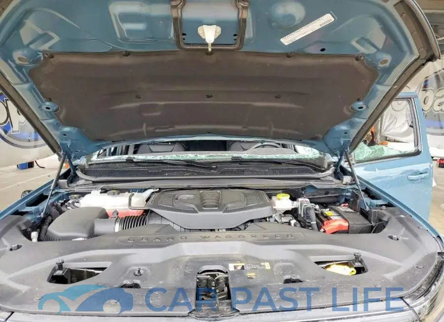 1C4SJSBP1TS163017# 12