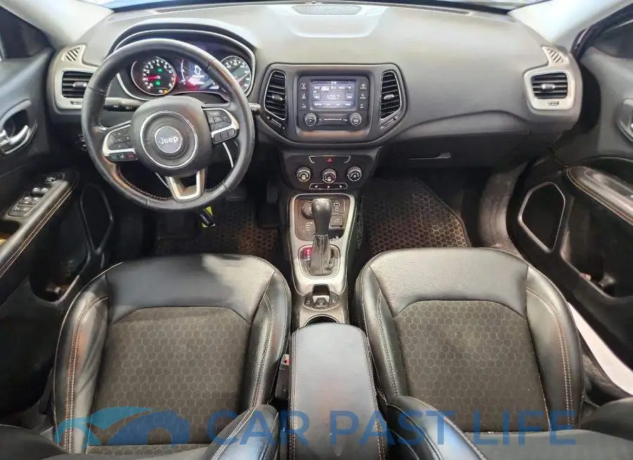 3C4NJDBB8JT355284# 8