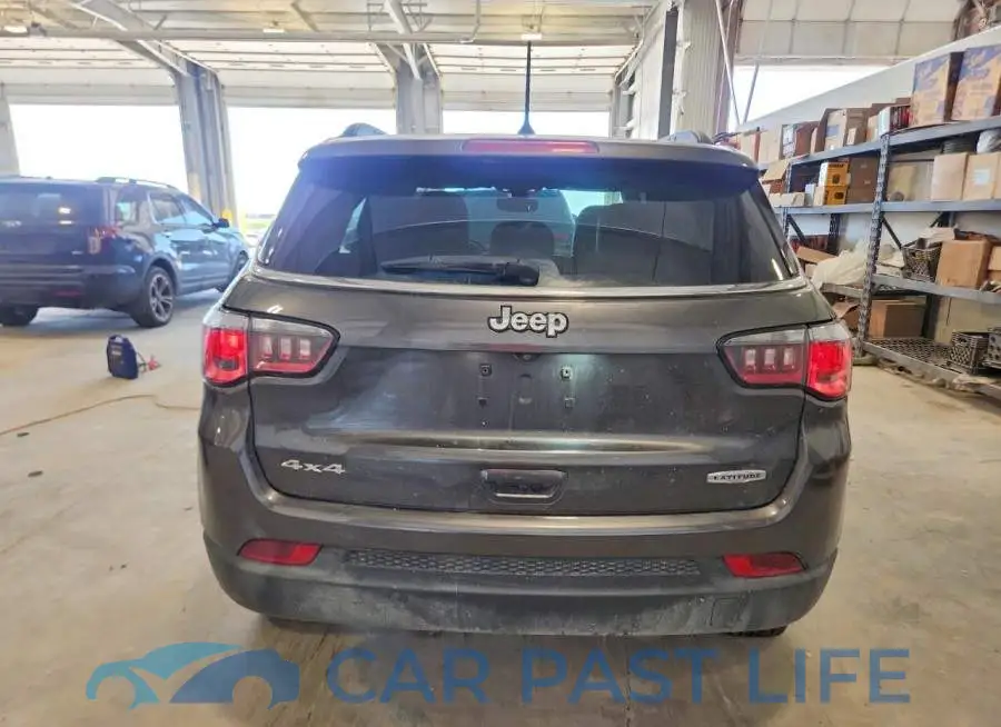 3C4NJDBB8JT355284# 6